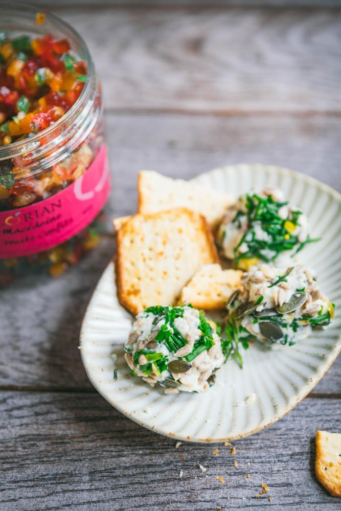 boule de fromage frais et fruits confits - Confiserie Florian