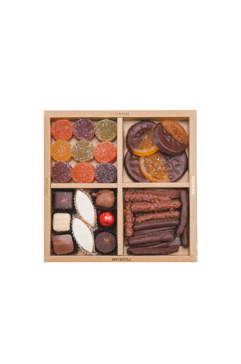 Traditional confectioneries and choçcolates giftbox