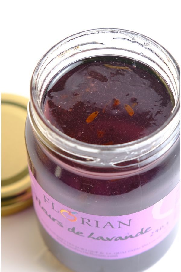 Spreadable lavender jam
