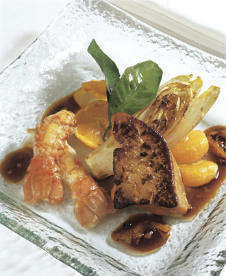 Recette: Foie gras poêlé et langoustines au caramel de mandarine