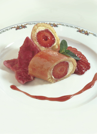 Recette : Coeur de fraisier aux senteurs de rose | Confiserie Florian
